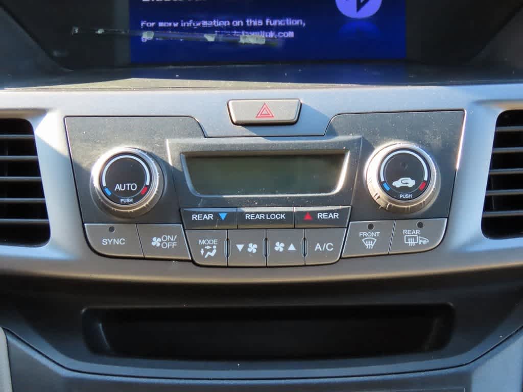 Thumbnail: 2012 Honda Odyssey - 21