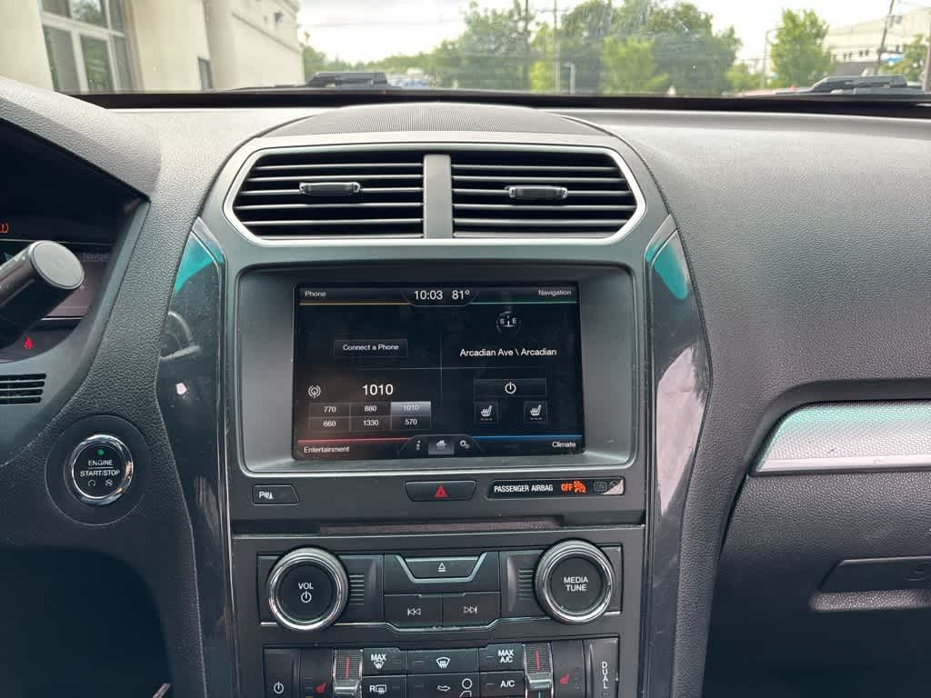 Thumbnail: 2016 Ford Explorer - 6