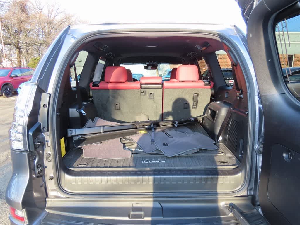 Thumbnail: 2023 Lexus GX - 10