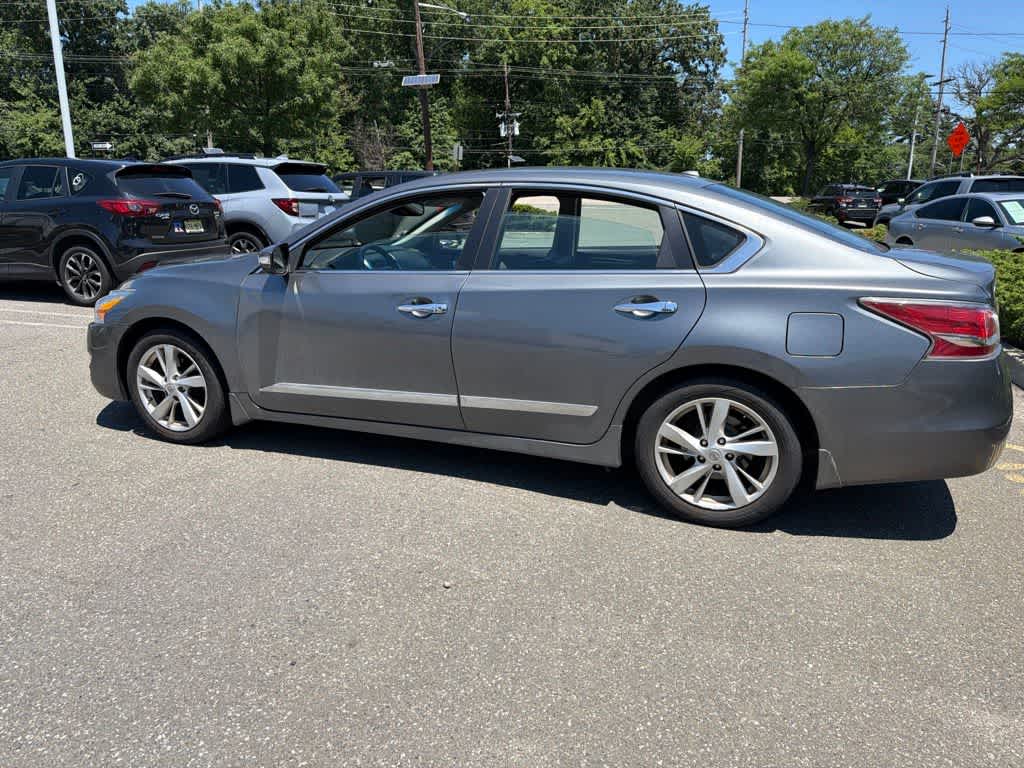 Thumbnail: 2015 Nissan Altima - 6