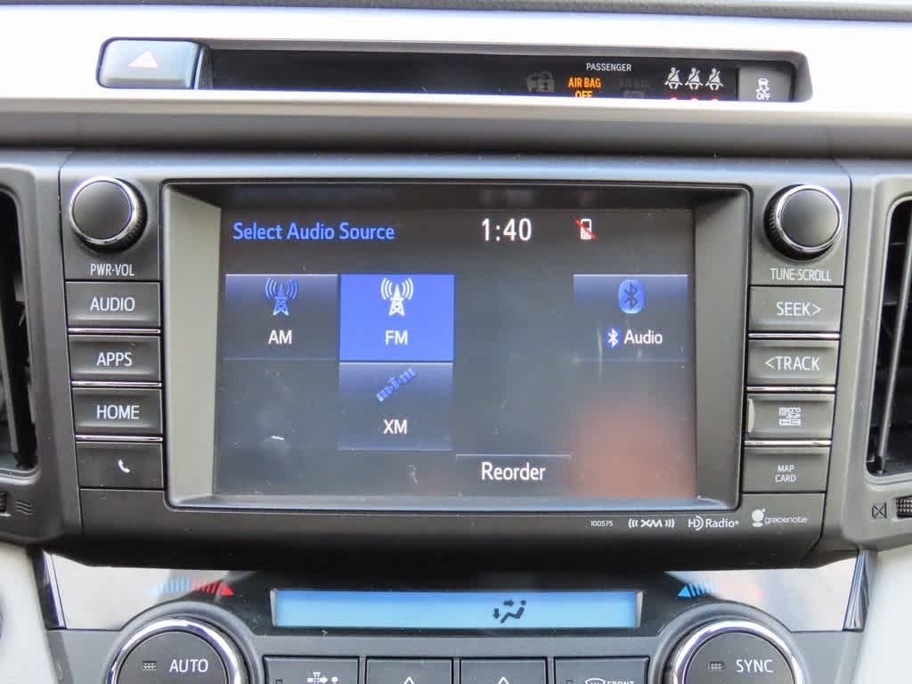 Thumbnail: 2017 Toyota RAV4 - 22