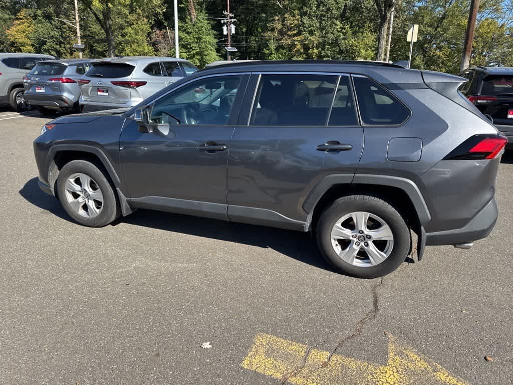 Thumbnail: 2021 Toyota RAV4 - 11