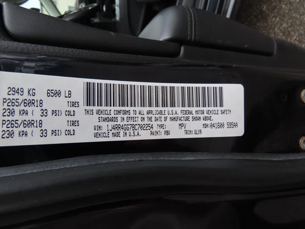 Thumbnail: 2011 Jeep Grand Cherokee - 30