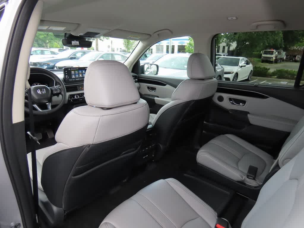2025 Honda Pilot EX-L 14