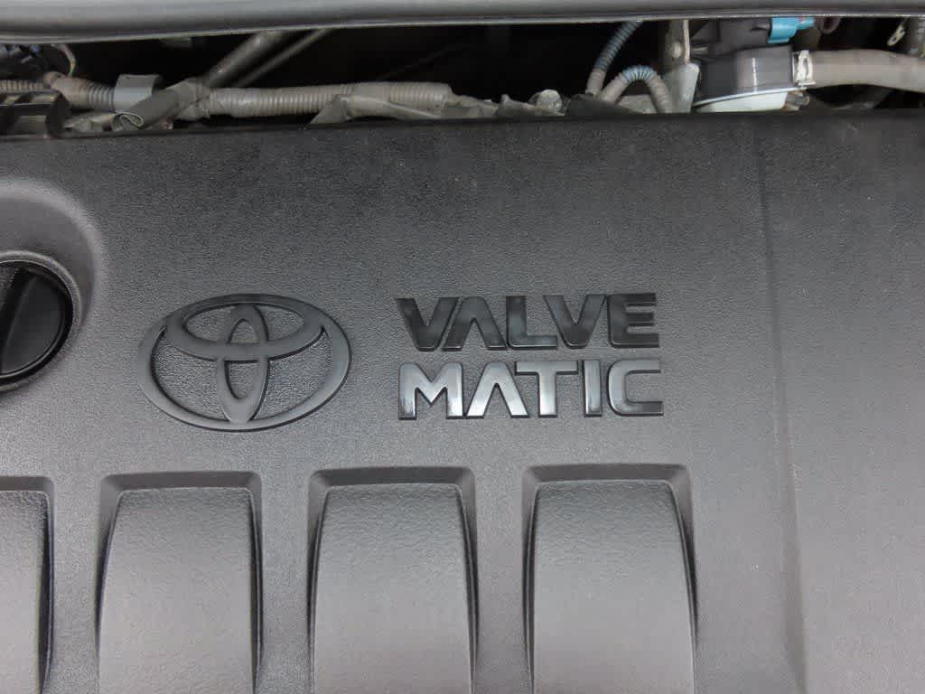 Thumbnail: 2017 Toyota Corolla iM - 10