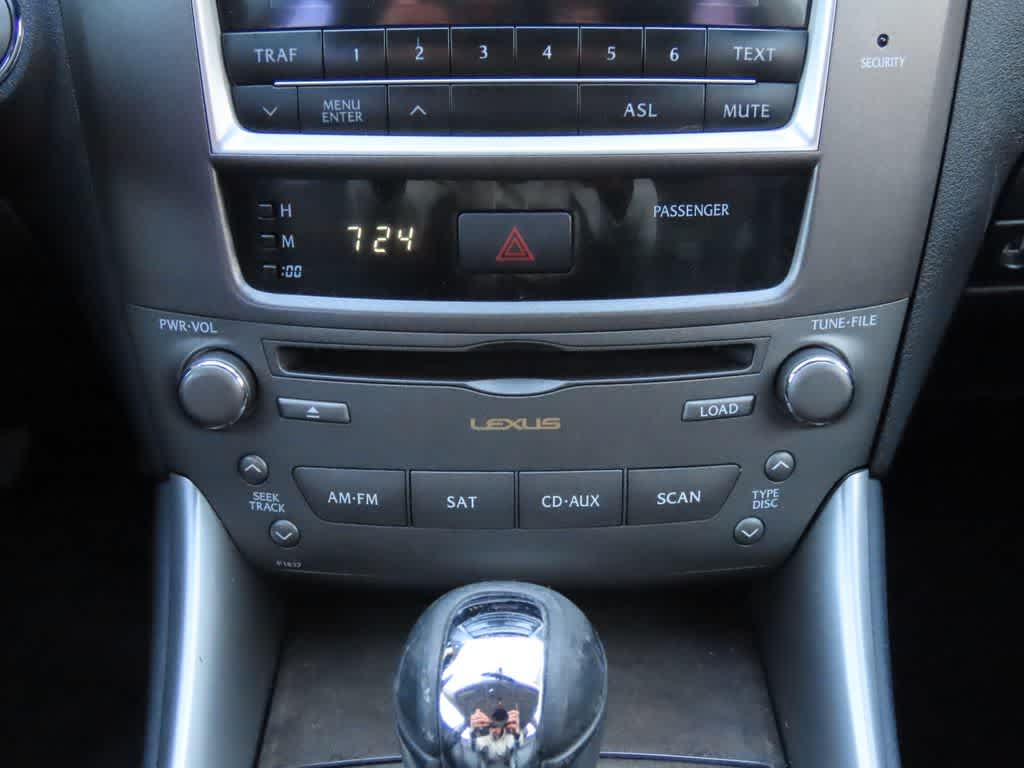 Thumbnail: 2012 Lexus IS - 18