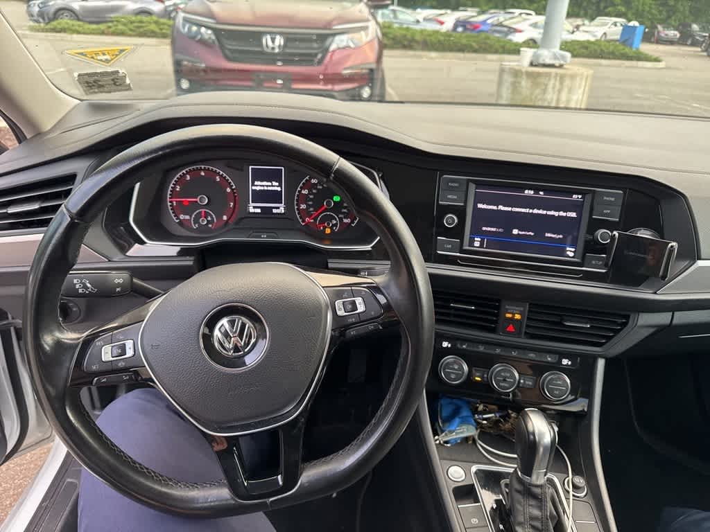 Thumbnail: 2019 Volkswagen Jetta - 12