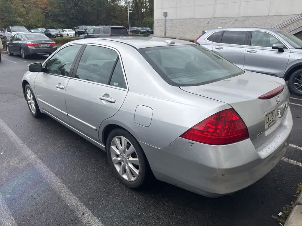 Thumbnail: 2006 Honda Accord - 8