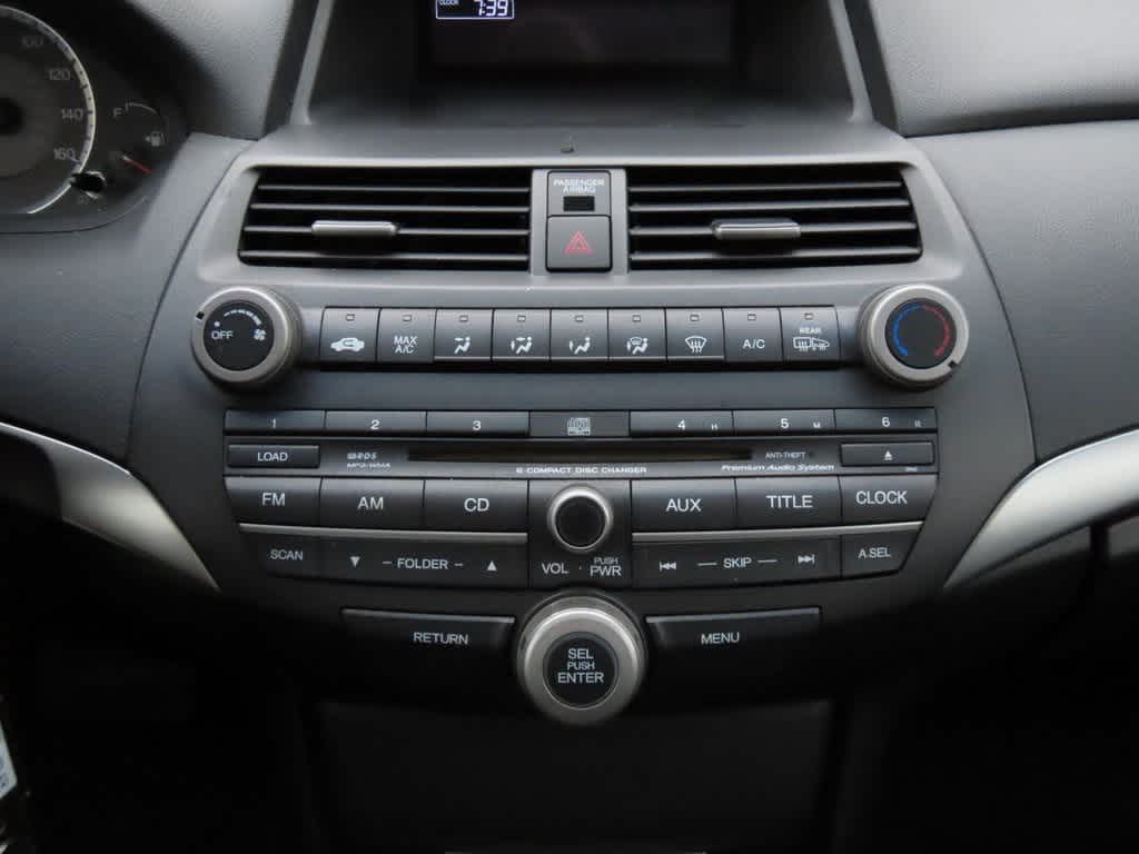 Thumbnail: 2009 Honda Accord - 17