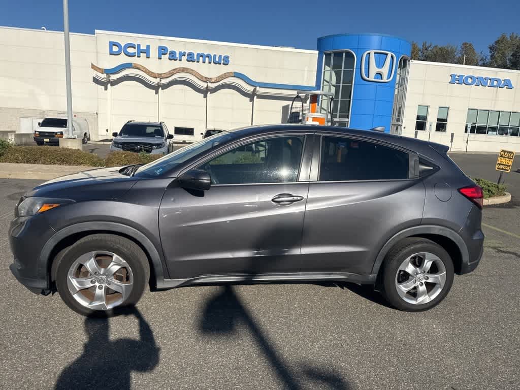 Thumbnail: 2016 Honda HR-V - 7