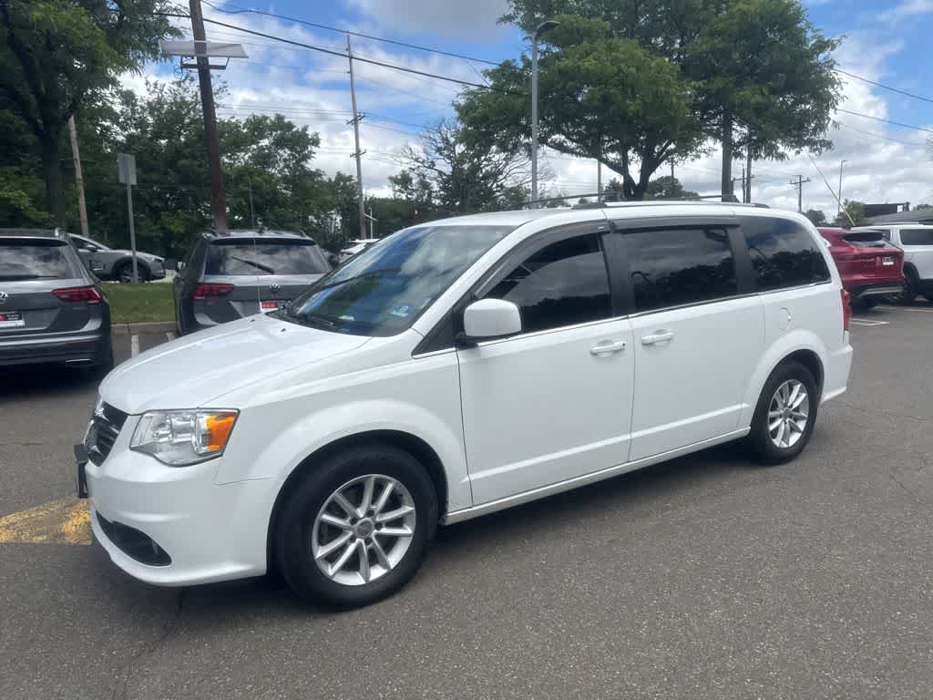 Thumbnail: 2019 Dodge Grand Caravan - 3