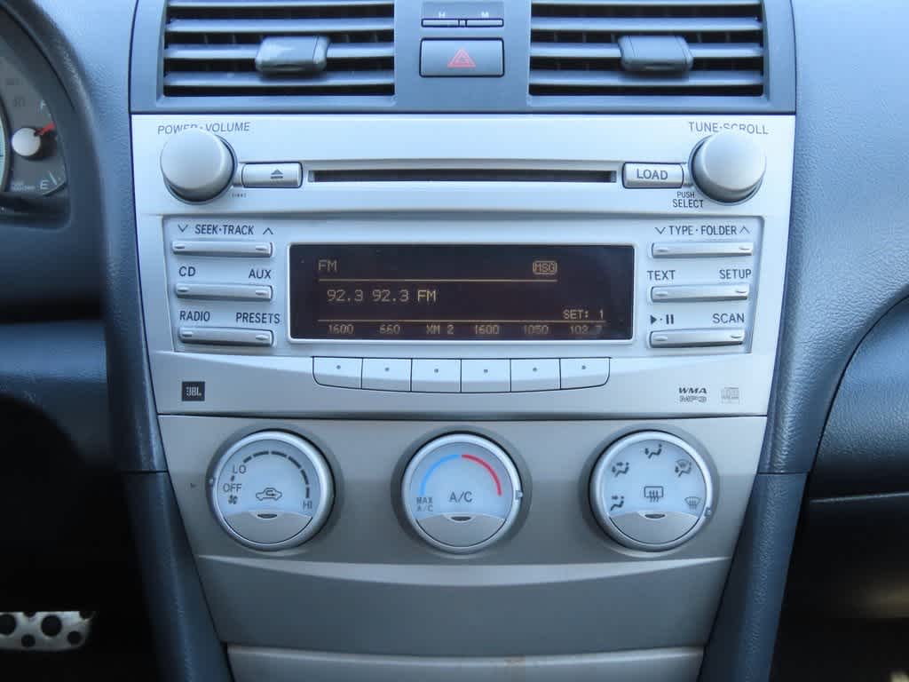 Thumbnail: 2010 Toyota Camry - 18