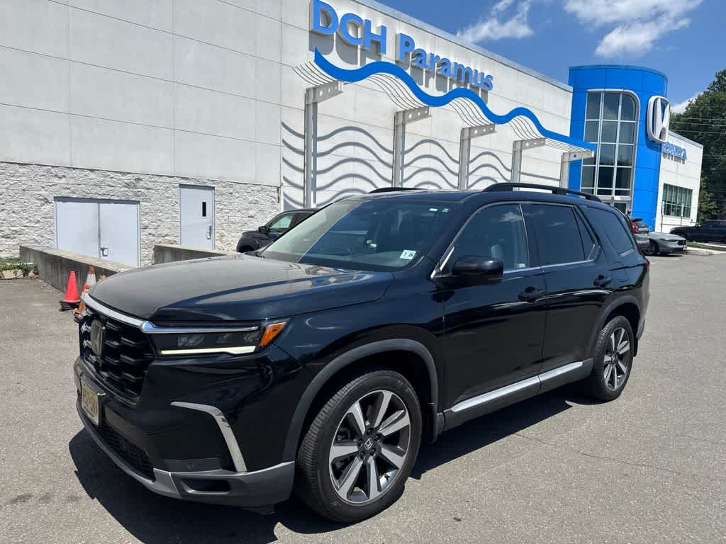 Thumbnail: 2023 Honda Pilot - 2