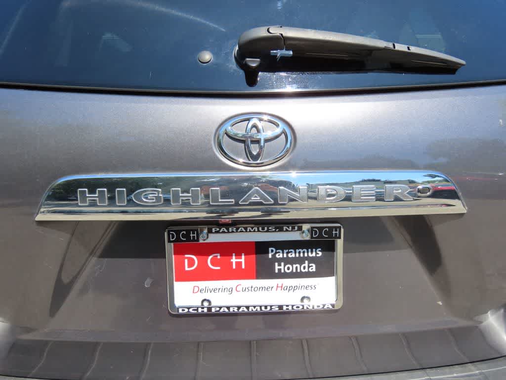 Thumbnail: 2013 Toyota Highlander - 7