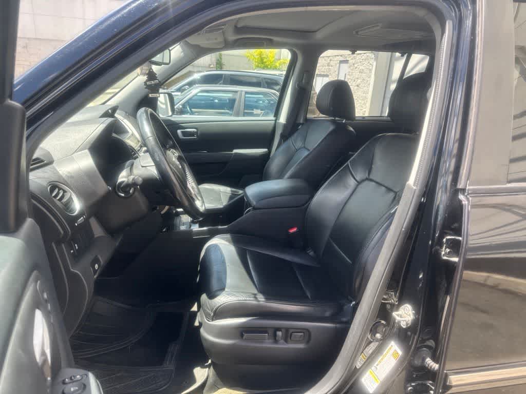 Thumbnail: 2015 Honda Pilot - 25