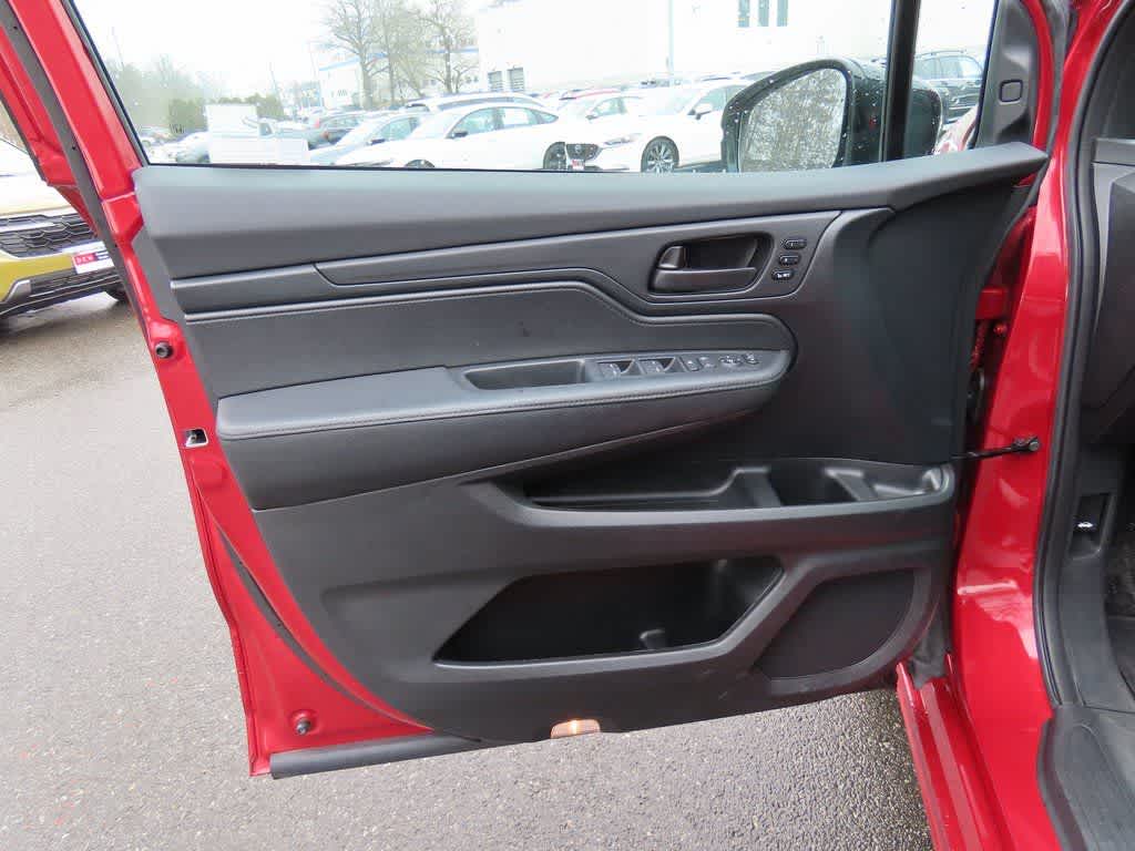 Thumbnail: 2023 Honda Odyssey - 15