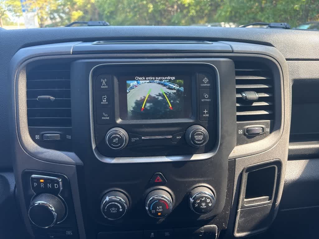 Thumbnail: 2019 RAM 1500 Classic - 21