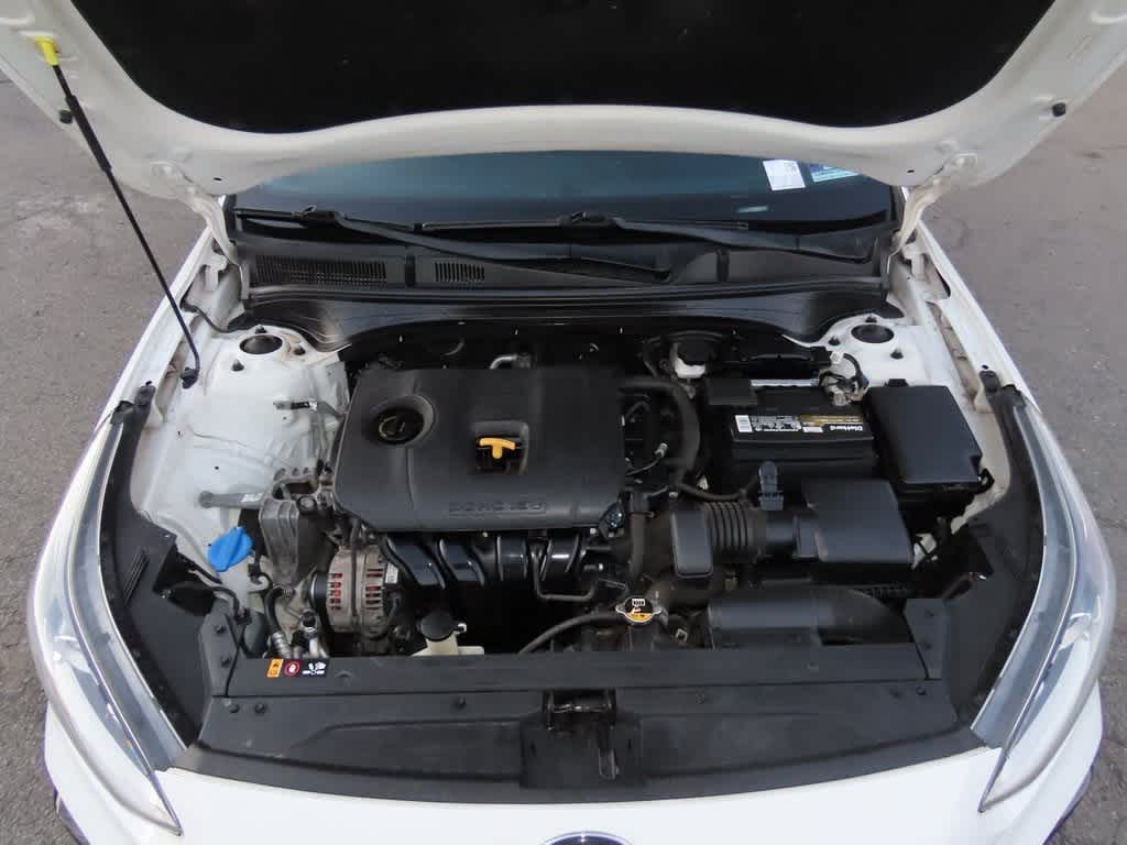 Thumbnail: 2019 Kia Forte - 9