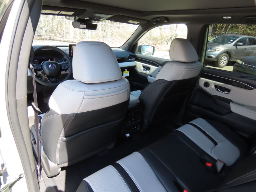 Thumbnail: 2026 Honda Passport - 13