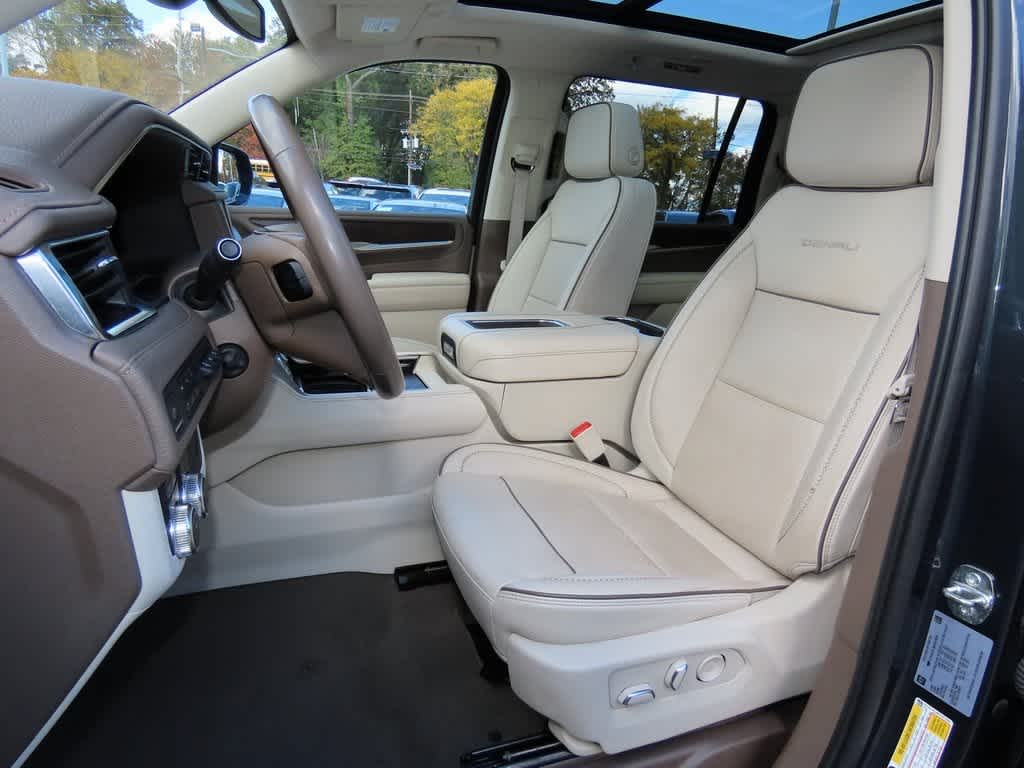 Thumbnail: 2022 GMC Yukon XL - 12