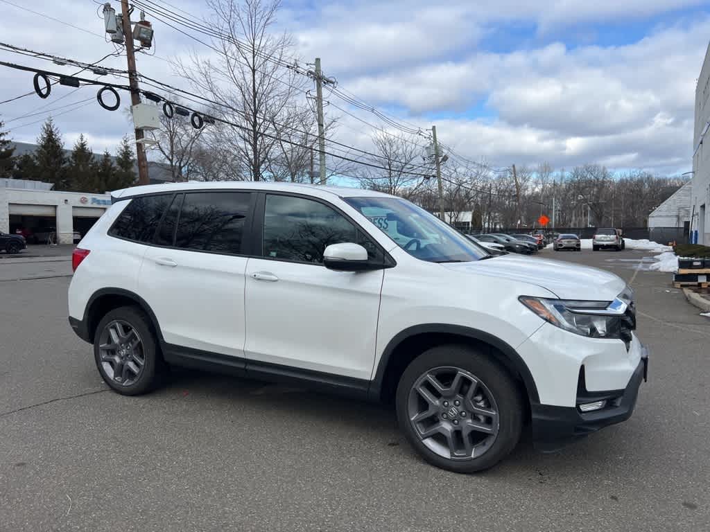 Thumbnail: 2023 Honda Passport - 8