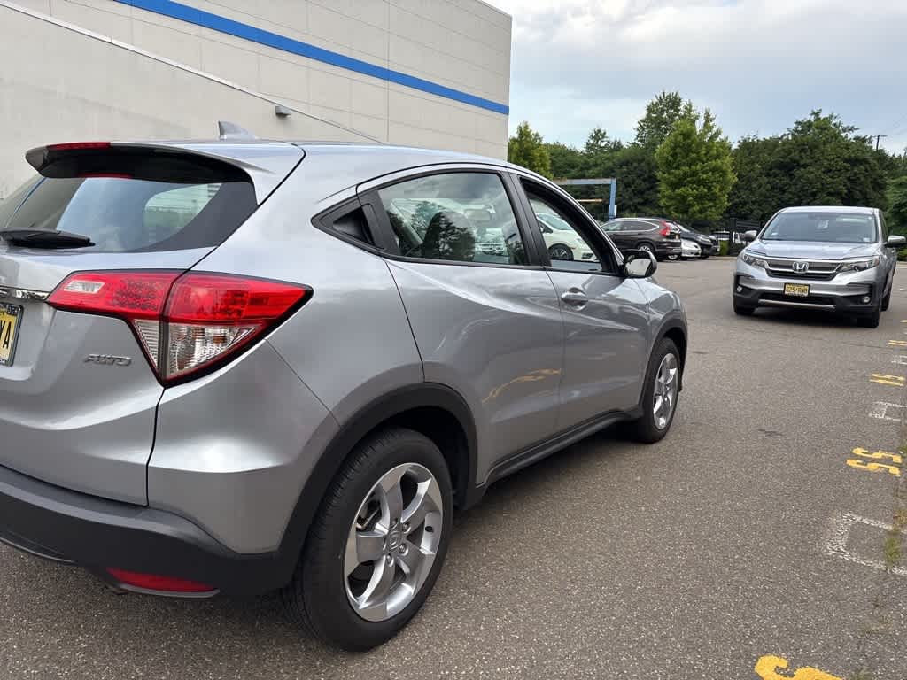 Thumbnail: 2022 Honda HR-V - 10