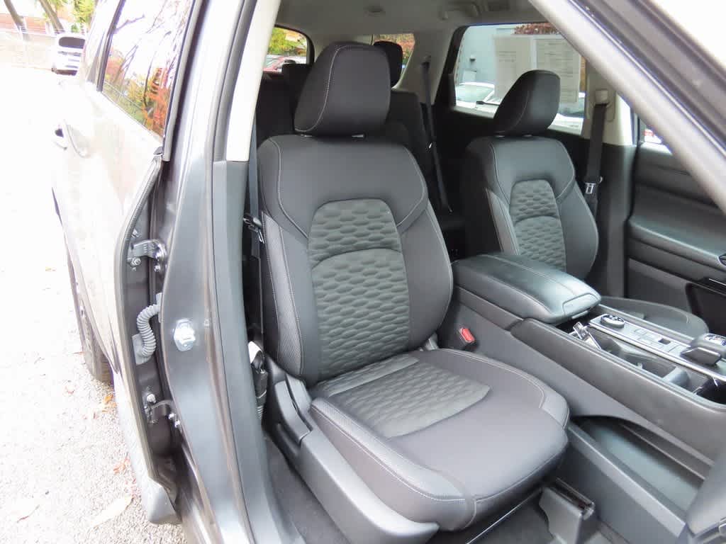 Thumbnail: 2022 Nissan Pathfinder - 18