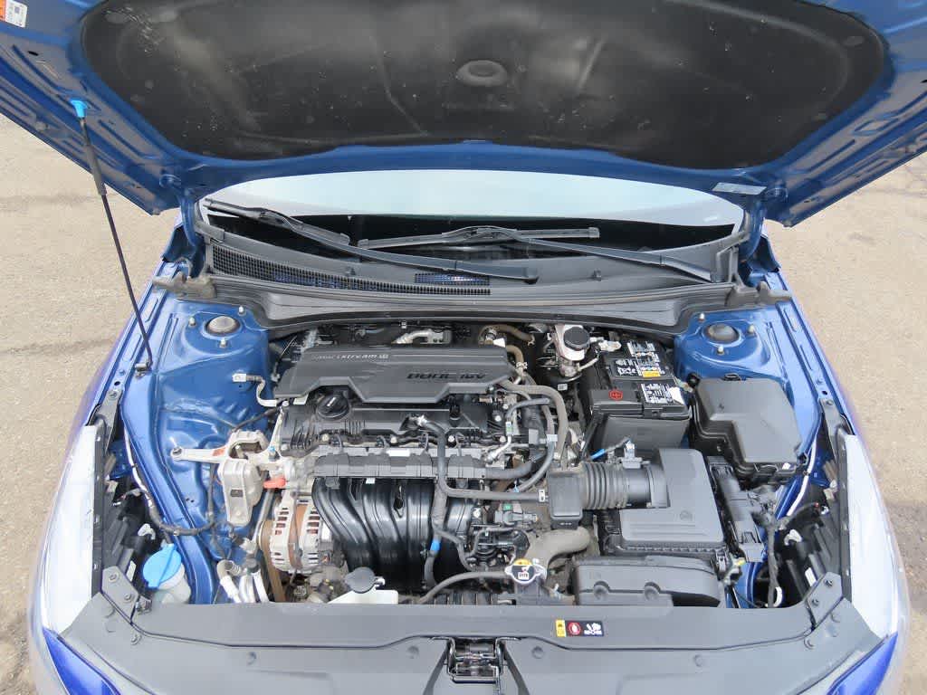 Thumbnail: 2022 Hyundai Elantra - 9