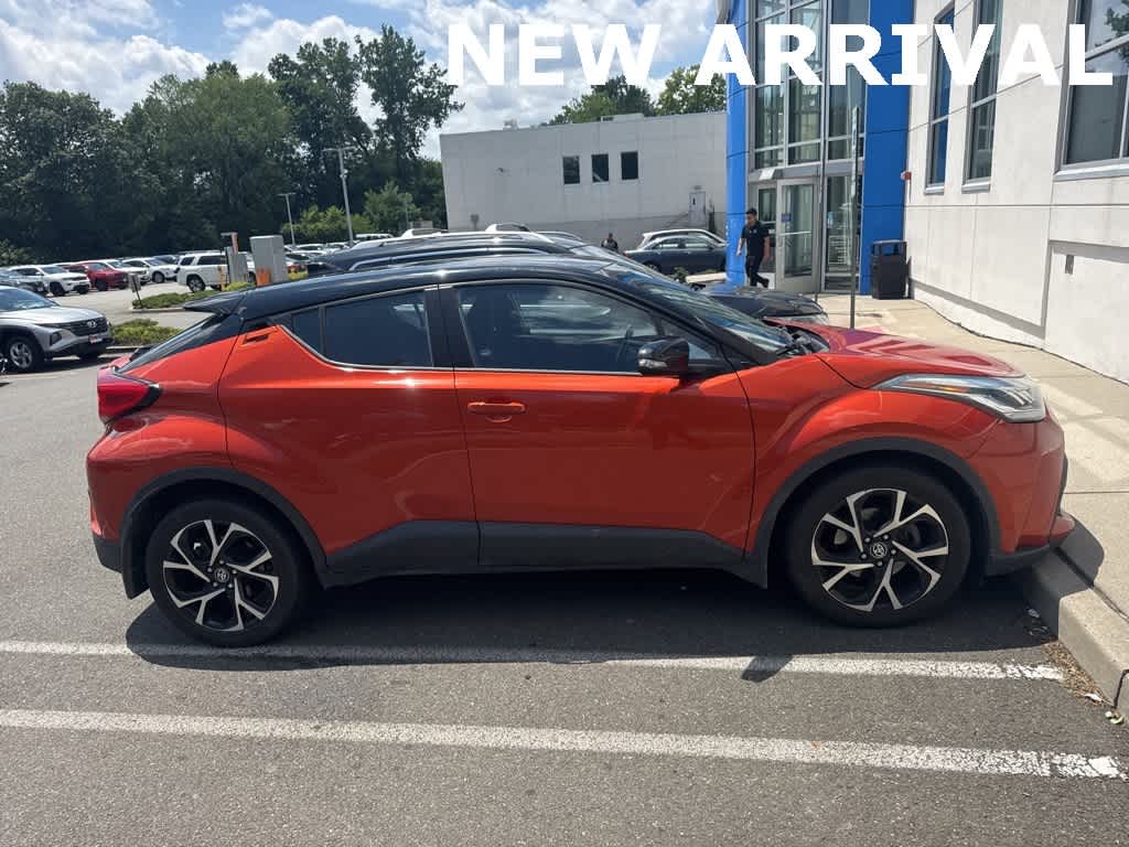 Thumbnail: 2020 Toyota C-HR - 6