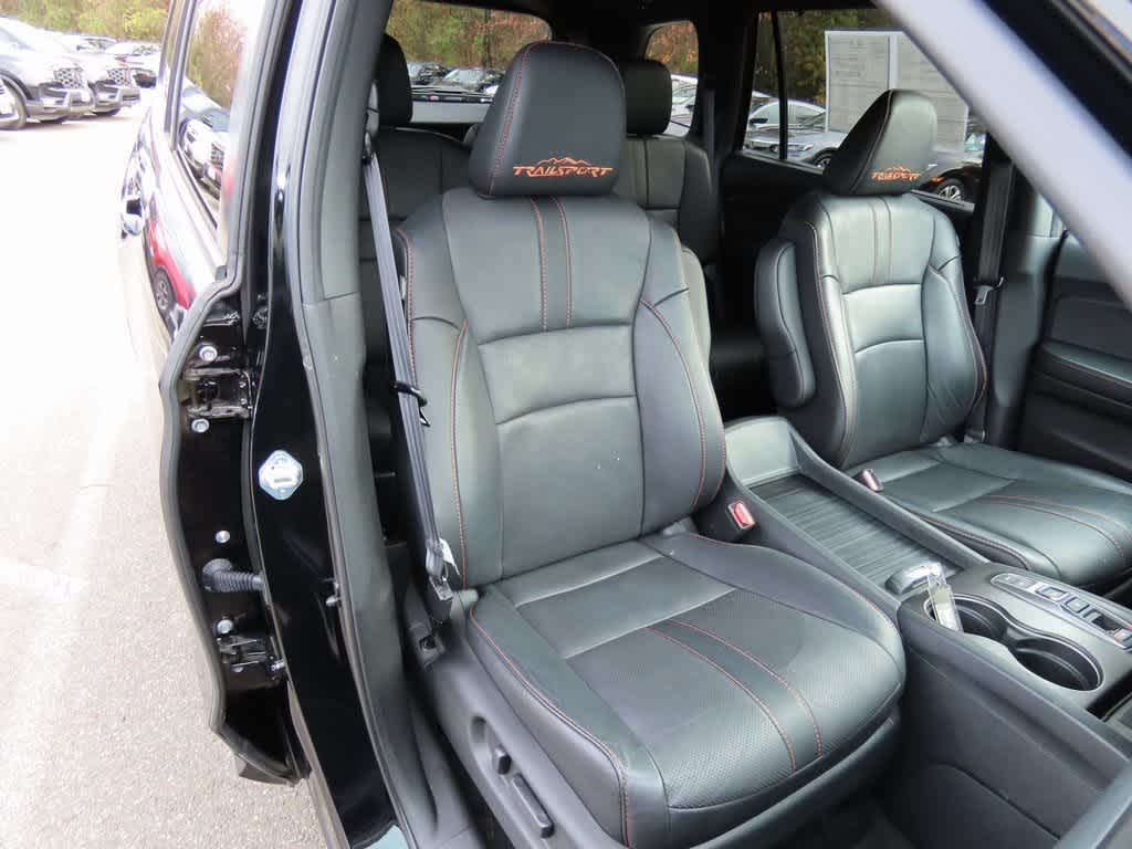 Thumbnail: 2022 Honda Passport - 16