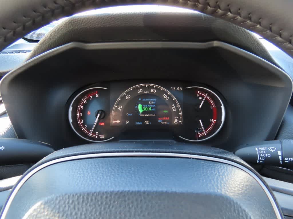 Thumbnail: 2025 Toyota RAV4 - 24