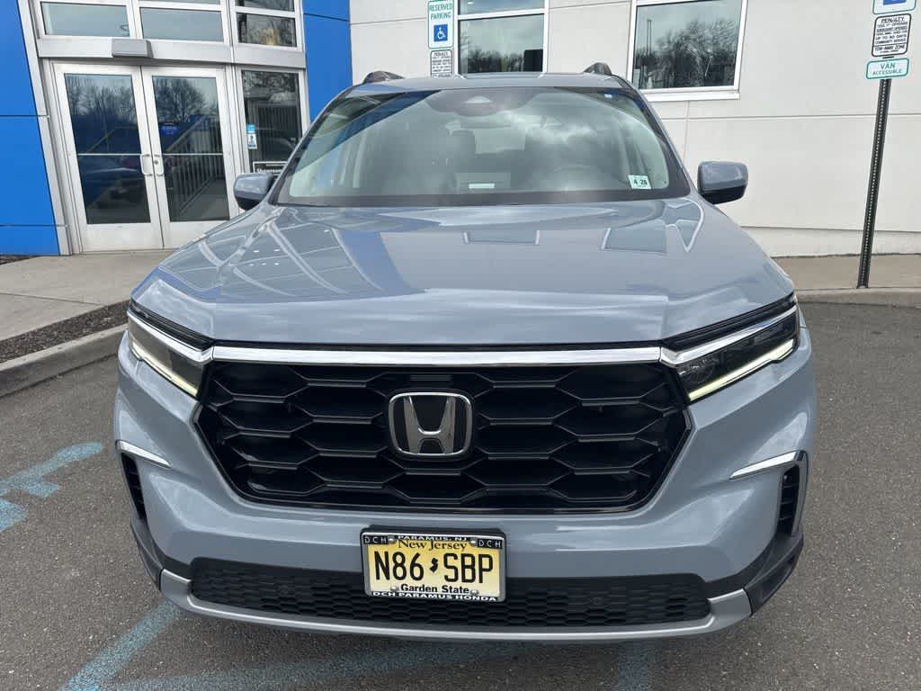 Thumbnail: 2023 Honda Pilot - 21