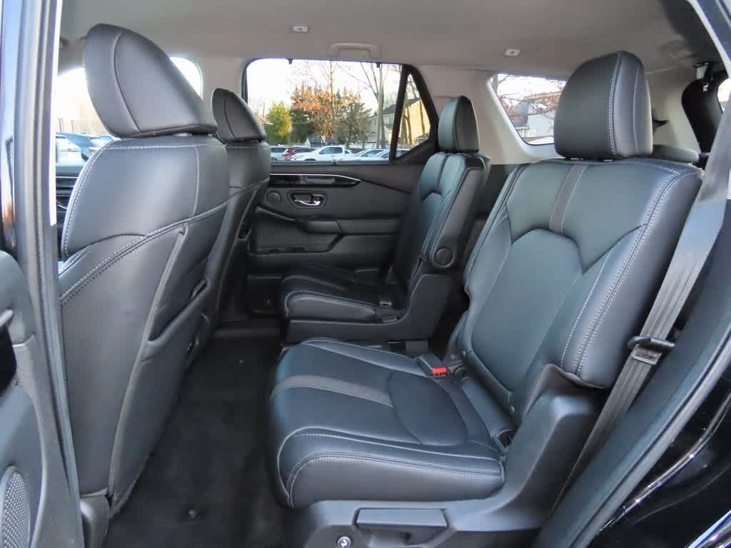 Thumbnail: 2023 Honda Pilot - 14