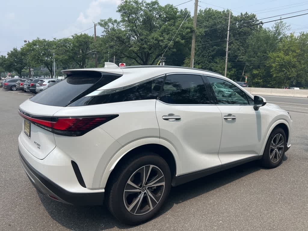 Thumbnail: 2023 Lexus RX - 5