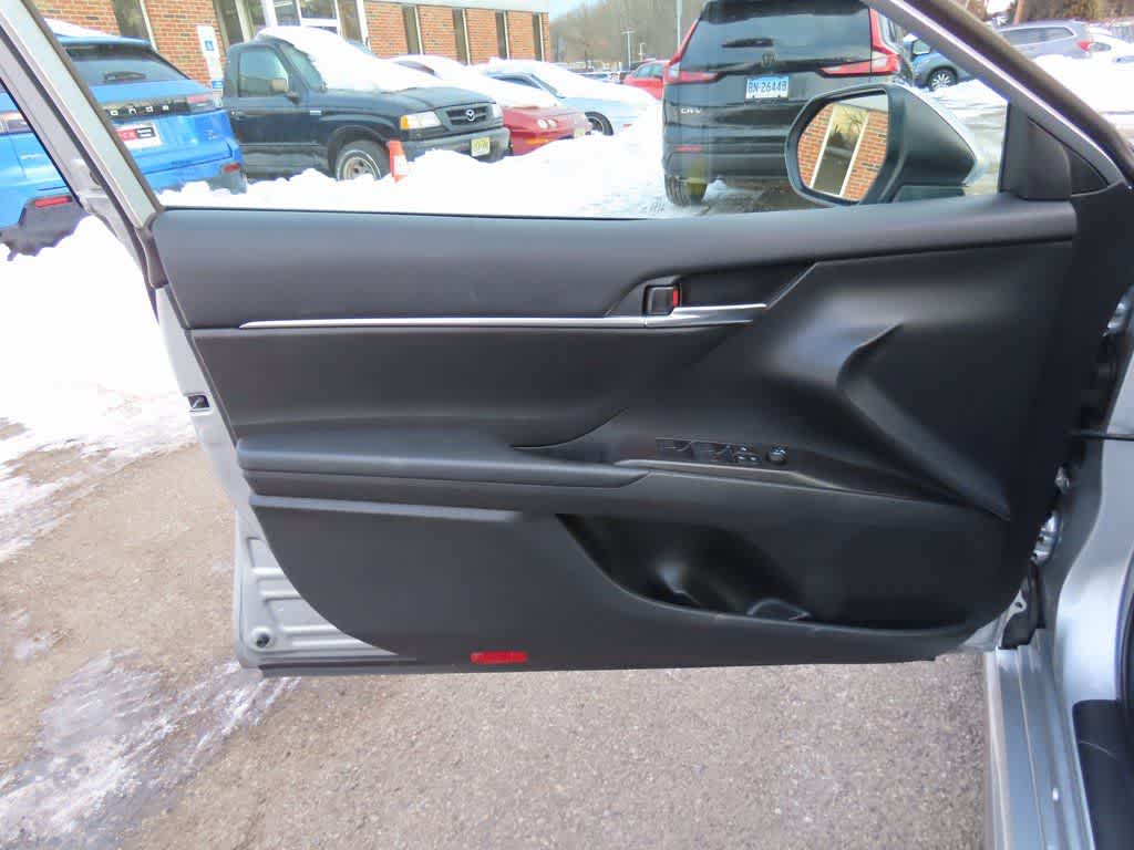 Thumbnail: 2024 Toyota Camry - 15