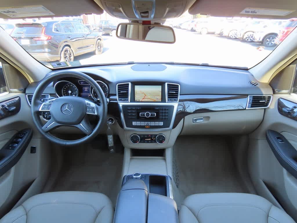 Thumbnail: 2015 Mercedes-Benz M-Class - 20