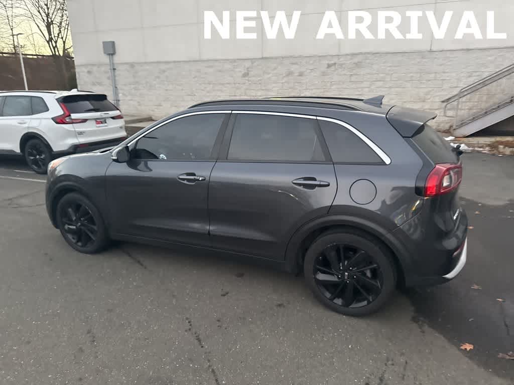 Thumbnail: 2018 Kia Niro - 26
