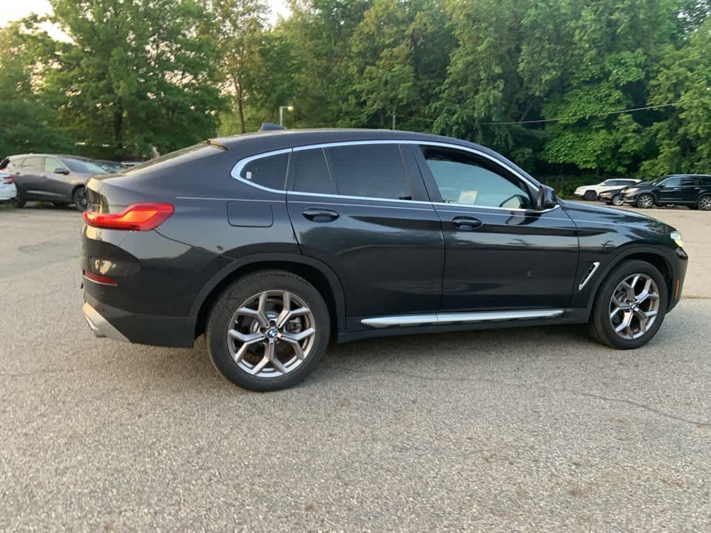 Thumbnail: 2022 BMW X4 - 9