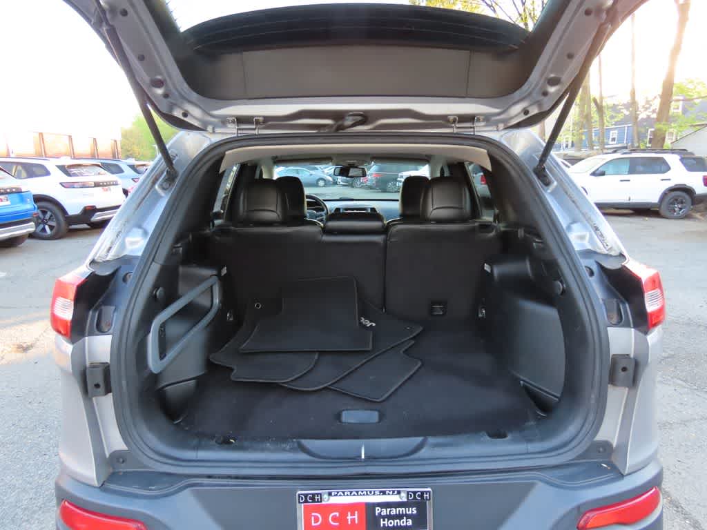 Thumbnail: 2015 Jeep Cherokee - 13