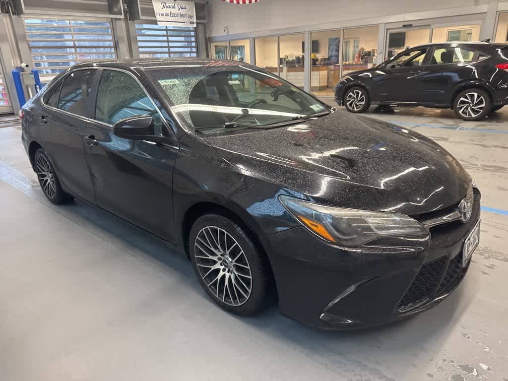 Thumbnail: 2015 Toyota Camry - 5
