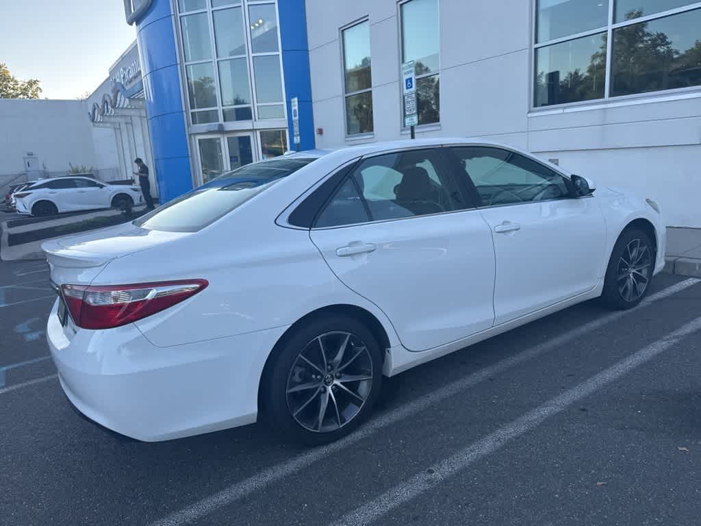 Thumbnail: 2017 Toyota Camry - 6