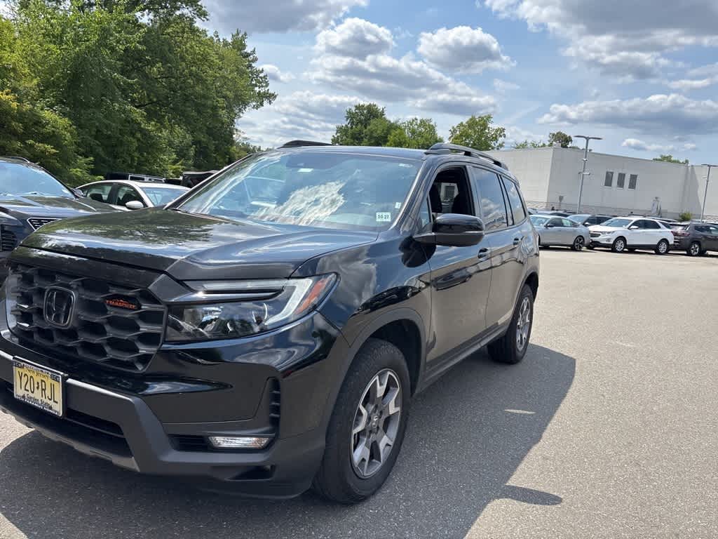 Thumbnail: 2022 Honda Passport - 4