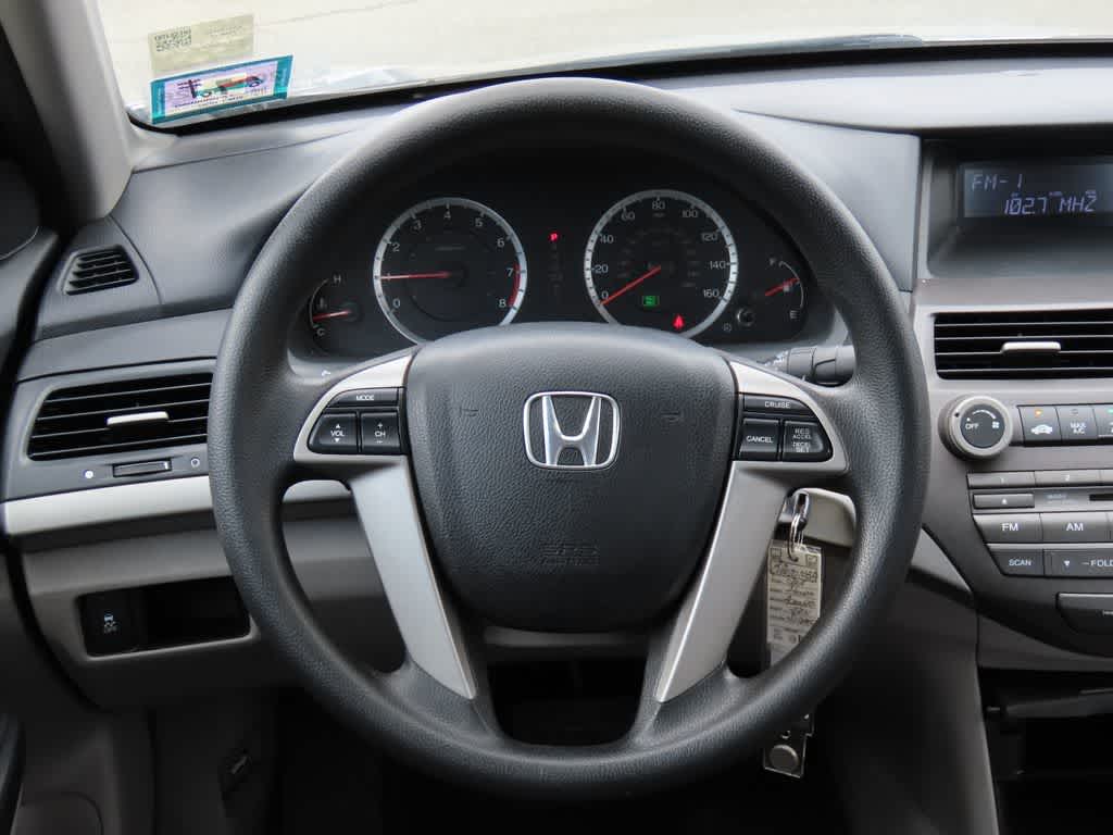 Thumbnail: 2011 Honda Accord - 17