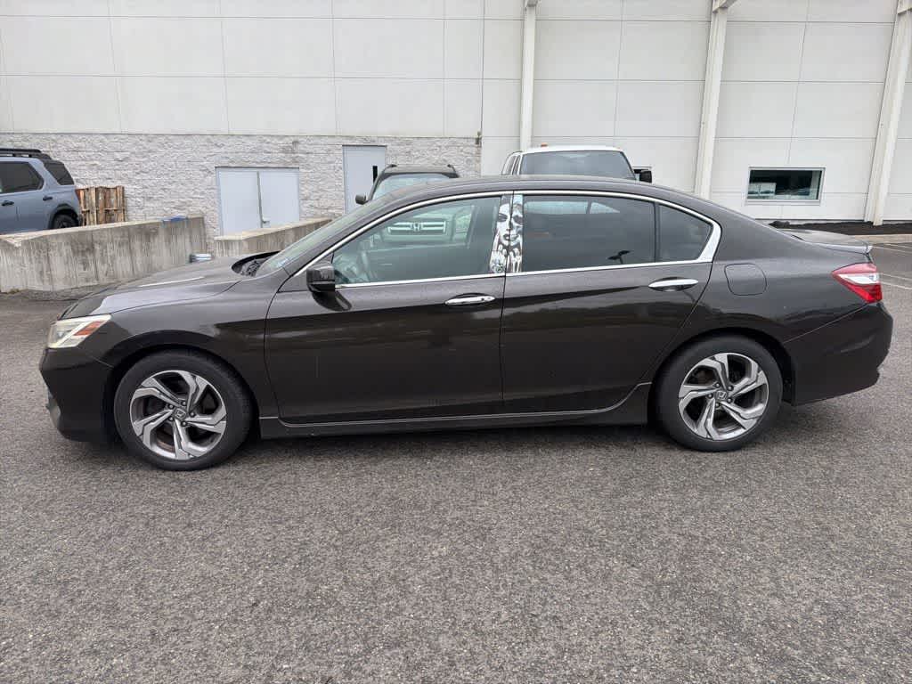 Thumbnail: 2017 Honda Accord - 4