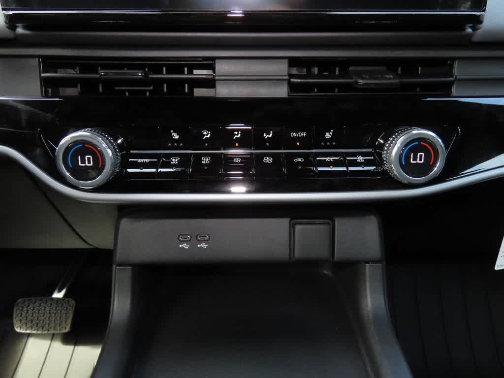 Thumbnail: 2026 Honda Prologue - 22