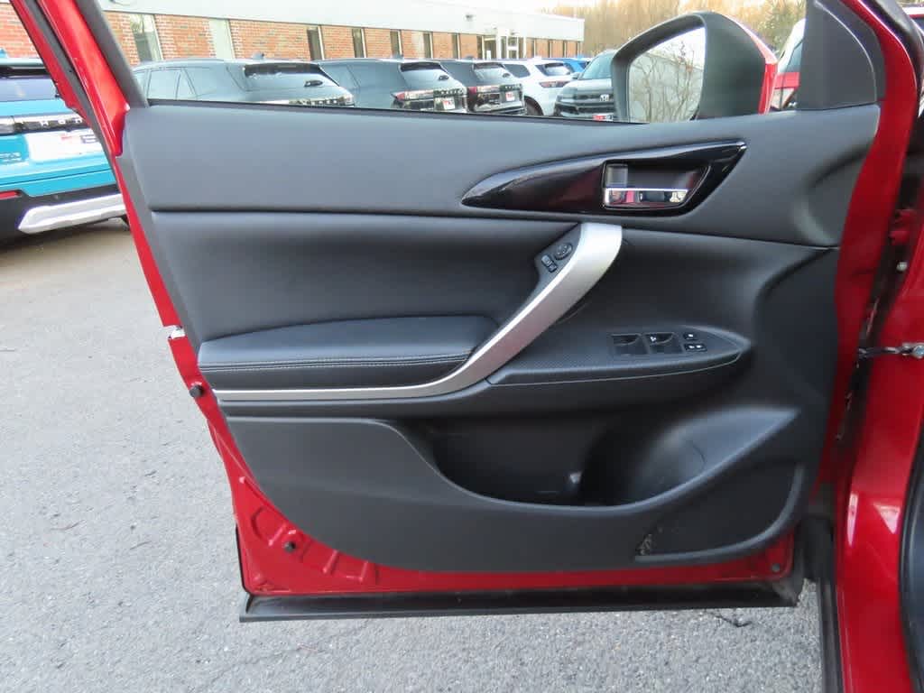 Thumbnail: 2022 Mitsubishi Eclipse Cross - 16