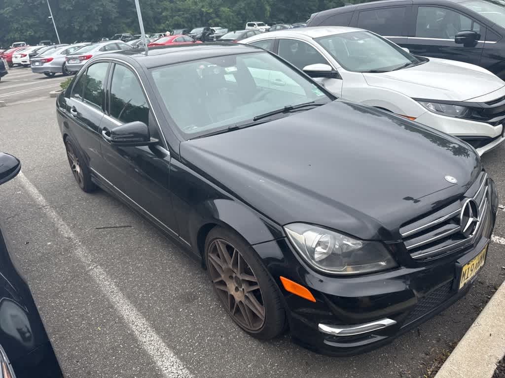 Thumbnail: 2014 Mercedes-Benz C-Class - 4