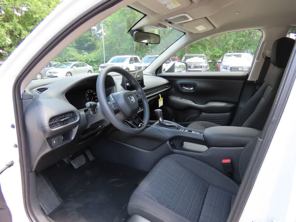 Thumbnail: 2027 Honda HR-V - 2