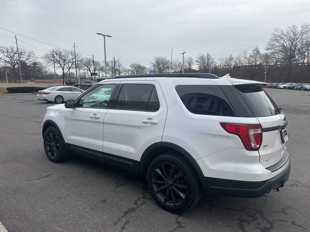 Thumbnail: 2018 Ford Explorer - 4