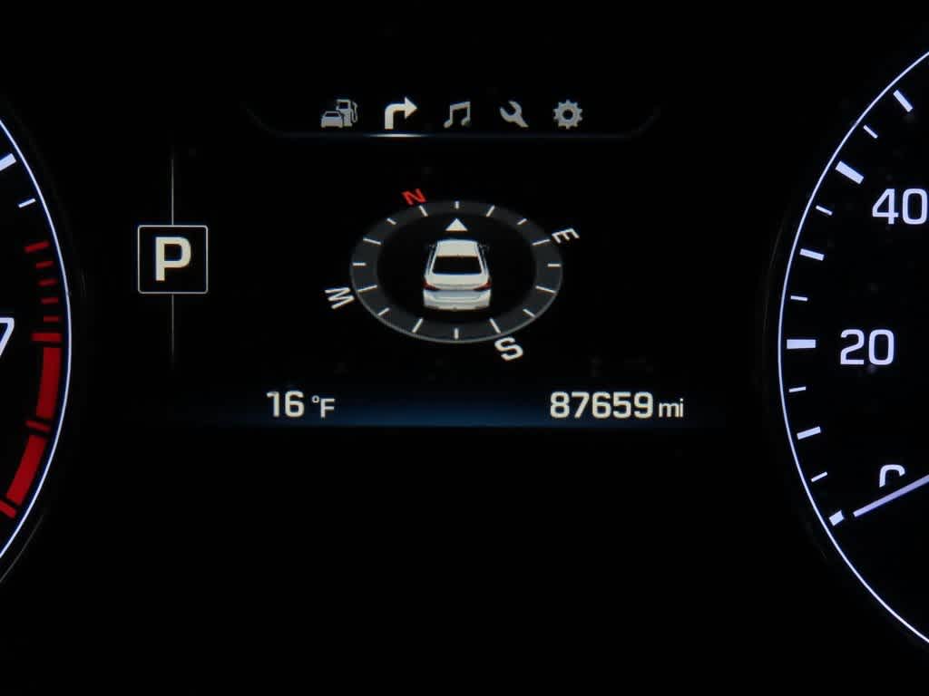 Thumbnail: 2015 Hyundai Genesis - 27